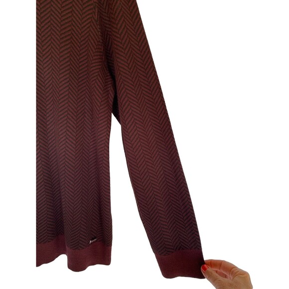 Calvin Klein Wine Chevron Sweater Button Shoulder Quiet Luxury Sz Lg Soft Cozy - Picture 3 of 10